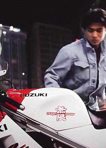 Idol Lưu Đức Hoa (Andy Lau) đam mê xe và những chiếc Honda NSR