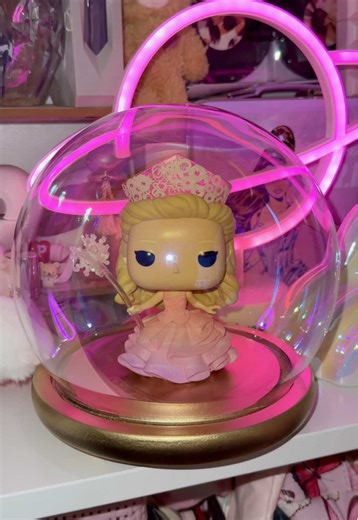 DIY Glinda Funko Pop Display Project
