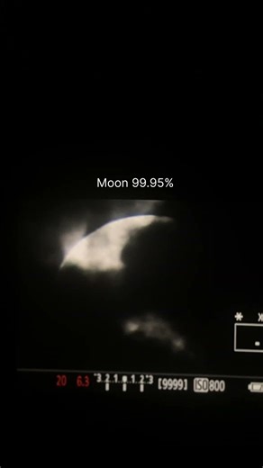 Canon 1200d with sigma 70-200mm moon shot