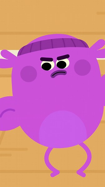 Dodgeball with brussels sprouts is a challenge! #brusselssprouts #dodgeball #shorts #bumblenums