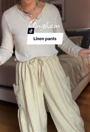 Y'all better snag these up before spring 🤍 #linenpants #widelegpants #gingham #momstyle #springfashion