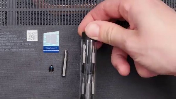 Gadgets vs Hacks – Which Really Works Best?