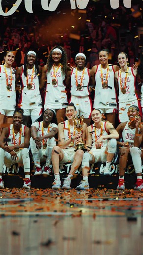 FIBAWWC trophy lift photo perfect moment