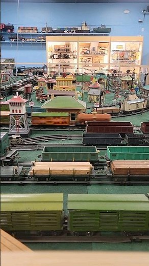 Standard Gauge Lionel Model Train Layout at Traintastic #train #railway #model #railroad