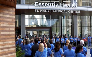 Essentia Health prepares to move into $900 million Duluth facility