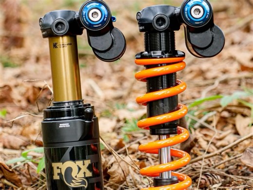 全新26款FOX FLOAT X2与DH X2！结构大变化！#观南咖啡与艾青单车工作室 #自行车深度维修保养工作室 #高标准透明化 #FOX