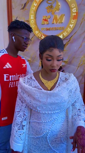 Vidéos de Complex ngeweul gui (@complexngeweulgui) avec son original - Vito Gaye🎤