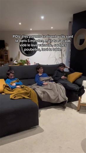 La pression parentale : humour familial en POV