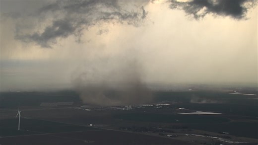 Damage reported in southern Oklahoma as tornado-warned storms move through state