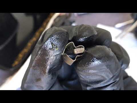 MOTOR SERIES #12: Get Your Bearings Lubed! Removal & Replacing Grease Wicks on a Singer Potted Motor