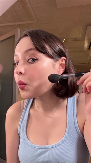 DIY tutorial with @Eileen Kelly 📺⁠ ⁠ Podcast host and advocate for the realities of mental illness Eileen shows us her step-by-step glam routine, sharing her love for her round cheeks and letting us in on her Playboy Bunny inspired concealer hack, and more ✨