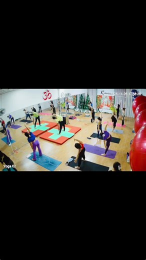 Video của Yoga Karma (@karmayogadance) với bản nhạc original sound - Yoga B2B