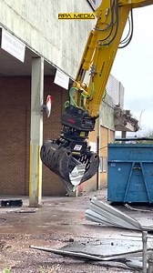 358K views · 3.9K reactions | Cawarden Demolition's new Komatsu PC490LC-11HRD with K100 coupling system, Steelwrist SQ hitch and Montabert breaker. | RPA Media | Facebook