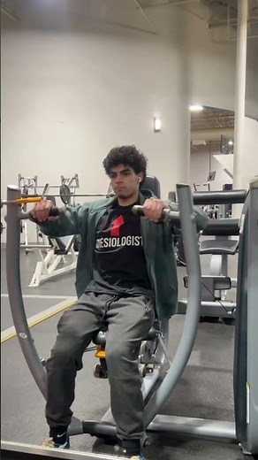 How to do chest press machine #yotalks #hypertrophy #bodybuilding #science