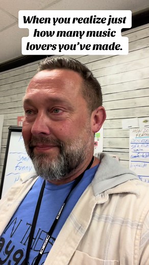 I know you love to hear them when we record songs, bit check out what happens even when we are working. It’s an awesome thing to hear. And, yes, i was fighting off a smile the whole time!!! Please share, like and comment. #teach #teachersoftiktok #teacherlife #firstgrade #firstgradeteacher #elementaryschool #fyp #fypシ #sing #singalong #singing #viral #viraltiktok #firstgradelife #firstgradestars #teacher #elementaryteacher #matthart #matthartmusic