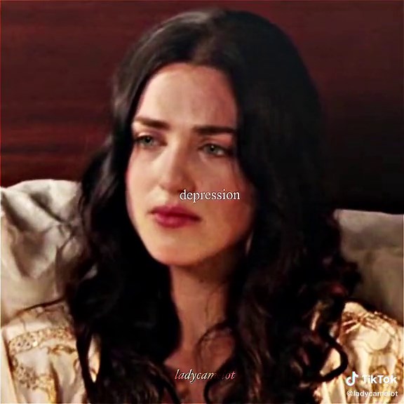 morgana owns this sound #morganapendragon #morgana #morganaedit #merlinedit #merlinbbc #merlin