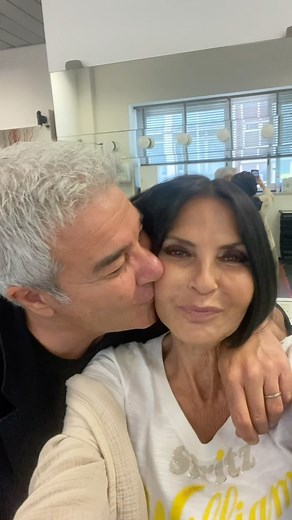 Un posto col sola #ninasoldano #pinoinsegno 😂😂😂😂😂😂 #buonaguornataatutti | Nina Soldano