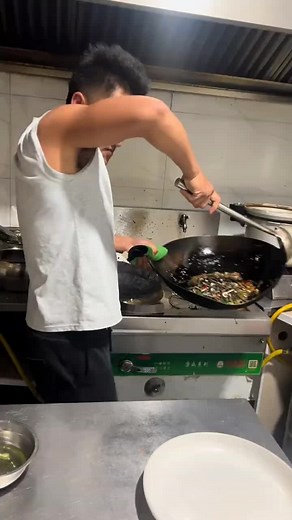 Tiktok'ta Keşfet: En Yeni Trendler ve Canlı Yayınlar