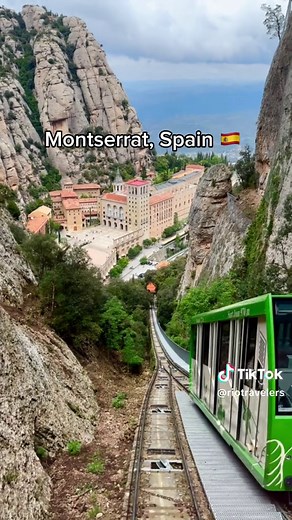 Explore Montserrat, Spain: A Mountain Adventure 🏞️