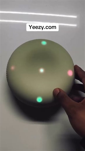 Playing Kanye West through stem player