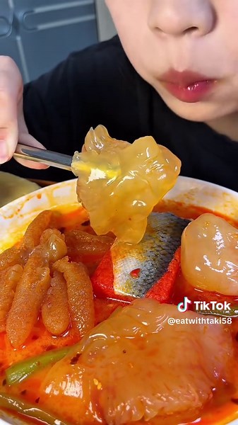 Crispy Jellyfish Recipe with Red Oil