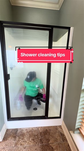 Effective Shower Cleaning Tips & Tricks