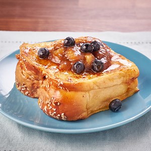 This stuffed french toast will take your brunch game to the next level🙌 #MarysKitchenCrush returns Sunday, June 2 on CTV. | CTV