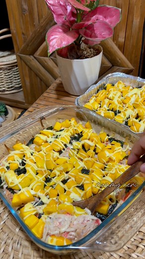 510K views · 2.5K reactions | Basic Sushi Recipe! #partyfood #videoviralシ #cooking #sushi #foodie #snacks #homemade #reelschallenge #fbreelsfypシ゚viralシ | Mommy neri | Facebook