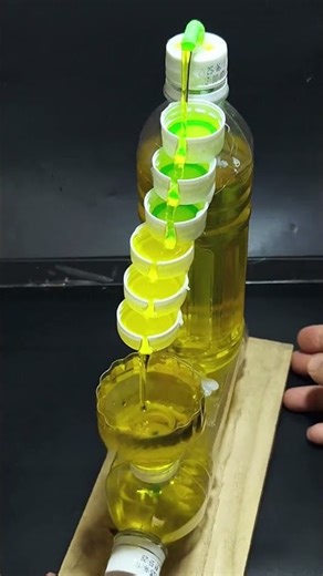 [A mysterious water backflow experiment!] Three bottles and a pipe + compressed air, water flows ...