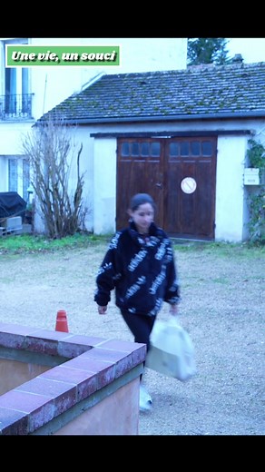 Sacré Ludivine ! Retrouve l’intégralité de ma vidéo sur ma chaîne YouTube : Dooms