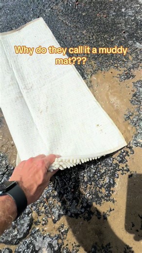 Waterproof, absorbent, and great quality muddy mat! #muddymat #doormat #cleantok #cleanhouse #tiktokshopcreatorpicks