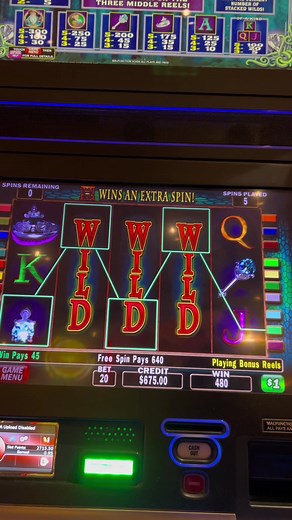 Back to back extra spins 🔥 20$ bet dianond queen #casino #fyp #diamondqueen