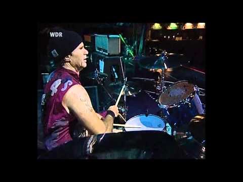 Red Hot Chili Peppers - Get On Top - Live Rock Am Ring 2004 [HD]