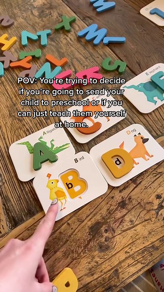 These Alphabet Flash Card Puzzles Are Awesome