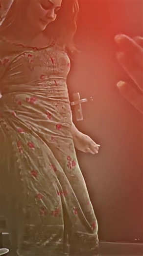 Aw lama 💃Pashto mast dance 💃🥰 Please review my video 🙏🏻🥺 #pashtodance #foryou #typeviral #newpepsihitmelike