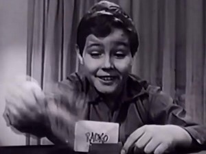 Can you remember these board games__ | Historical Pictures