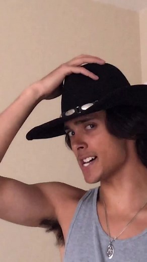 Here’s a lil Hill Billy Buck action for y’all 🤠 #incohearent @whatdoyoumeme #ad