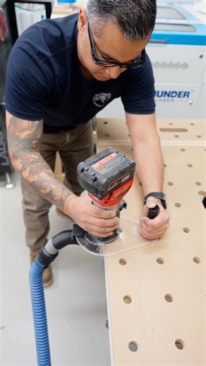 Flush trimming is so satisfying, but messy! Skip the clean up by using our FrictionFit Dust Hood. | Wood Grain Junkie