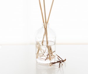 How to make homemade room diffusers with essential oils