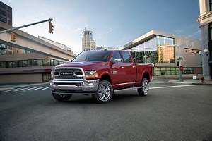 2016 Ram Heavy Duty Pickups With Cummins Make 900 LB-FT of Torque