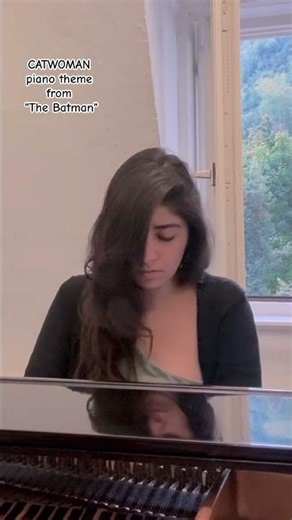 CATWOMAN PIANO THEME from the Batman! #batman #piano #cover #dccomics #batman #music #dc #soundtrack