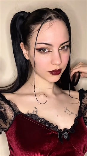 Gothic Makeup Tutorial #makeupartist #makeup #creativestyle #makeuptutorial #altfashion #gothic