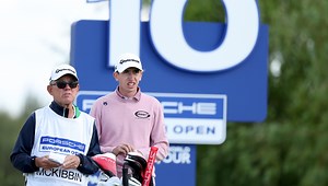 Who is Tom McKibbon’s legendary caddie? | bunkered.co.uk