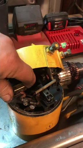 Meyer E58H snow plow works slow