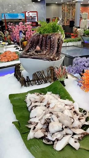 Seafood City Luxury Hot Pot သည် TikTok ပေါ်တွင် ရှိသည်