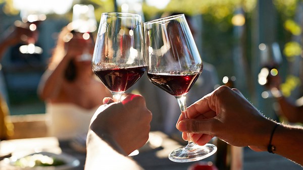 Study Links Heavy Alcohol Consumption To Brain Damage And Increased Stroke Risk