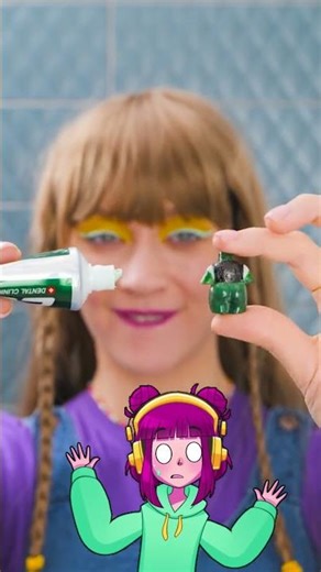 Shrek's Epic Toothpaste Adventure! 🦷✨