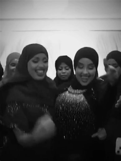 Kuku iyo Faiza: Somali Stars