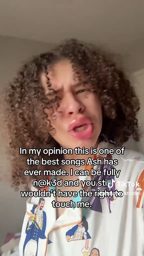 Ashnikko's Empowering New Hit Song