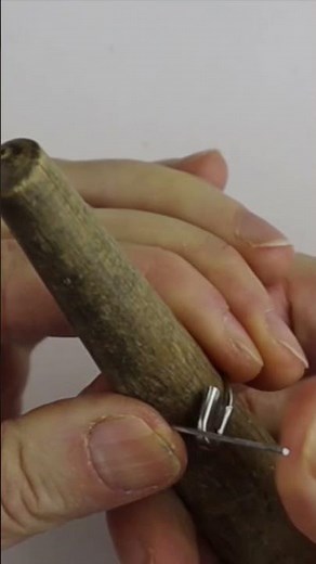 DIY Safety Pin Ring #shorts ‪@HeatherBoydWire‬